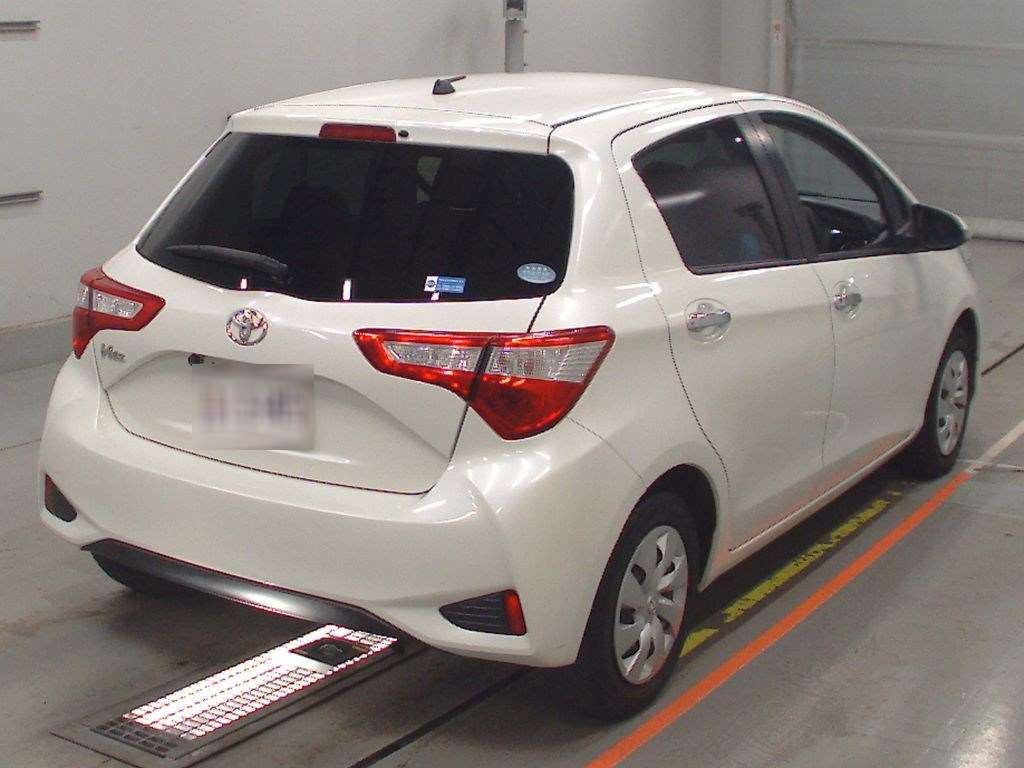 2019 Toyota Vitz KSP130[1]