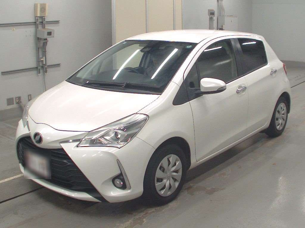 2019 Toyota Vitz KSP130[0]