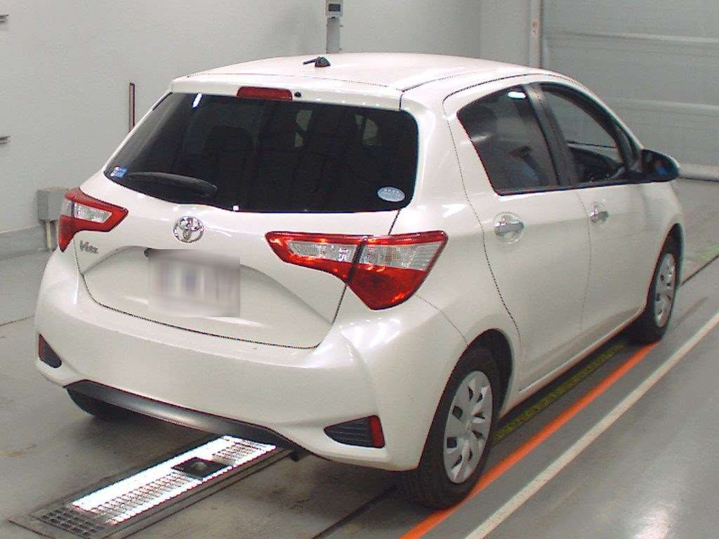 2019 Toyota Vitz KSP130[1]