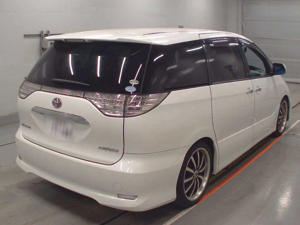 2010 Toyota Estima ACR50W[1]