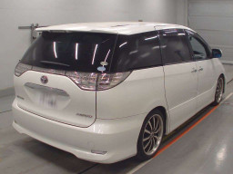 2010 Toyota Estima