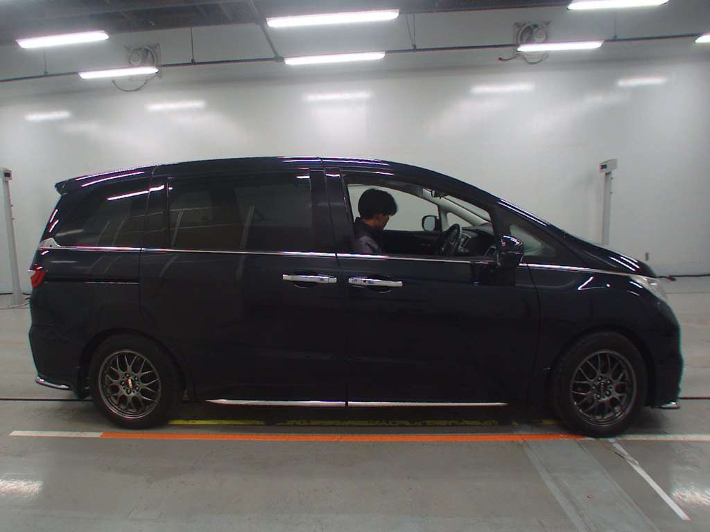 2014 Honda Odyssey RC1[2]