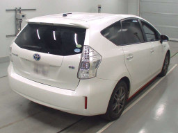 2014 Toyota Prius alpha