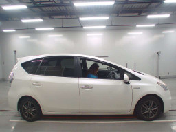 2014 Toyota Prius alpha