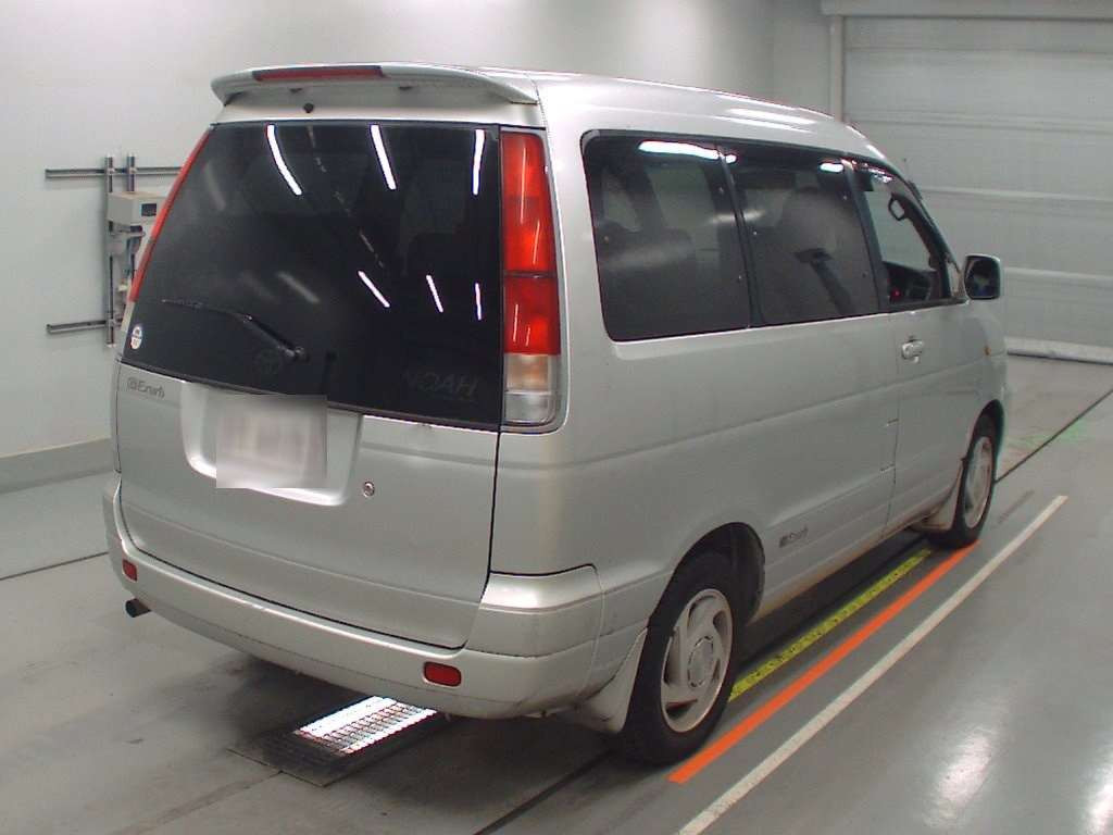 2001 Toyota Liteace Noah SR40G[1]