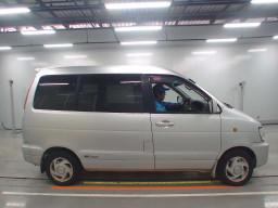 2001 Toyota Liteace Noah