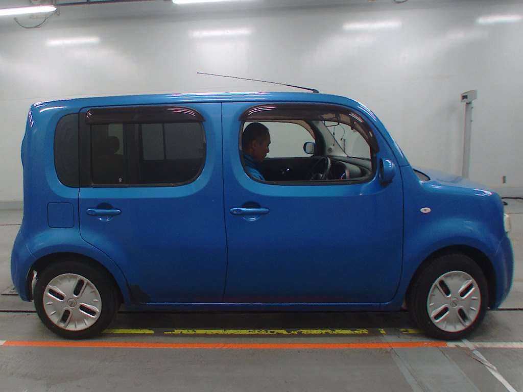 2009 Nissan Cube Z12[2]