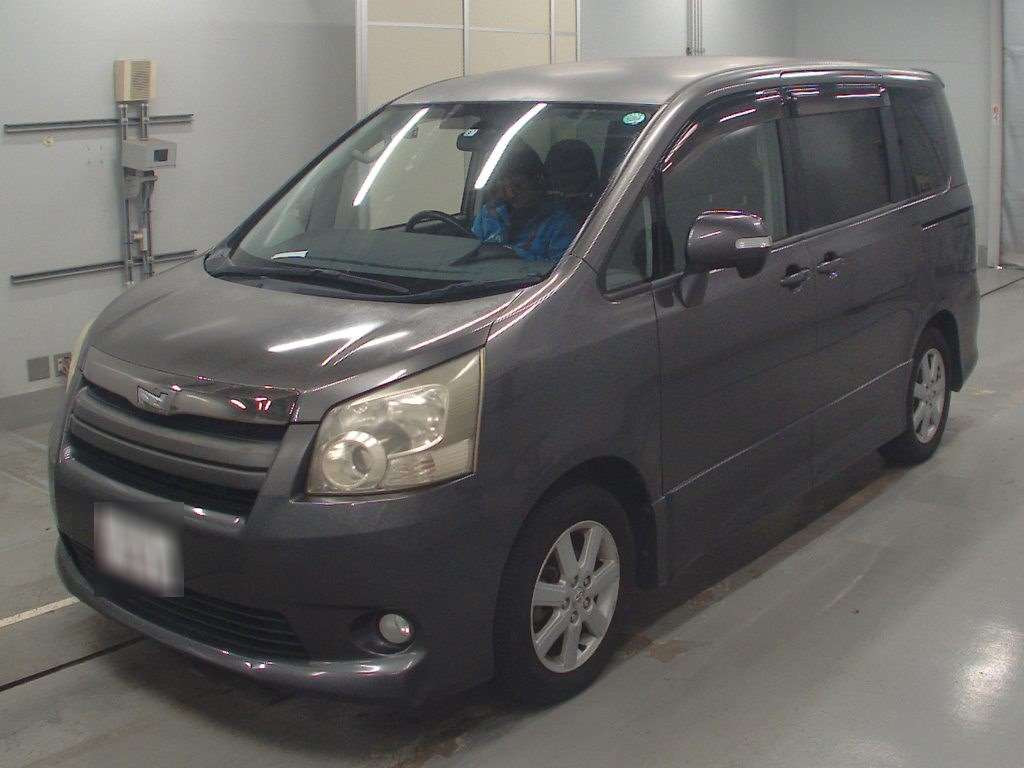 2009 Toyota Noah ZRR70W[0]