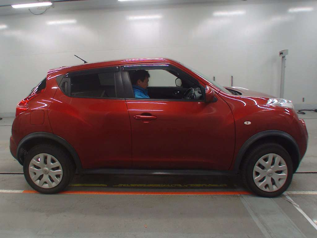 2012 Nissan JUKE YF15[2]