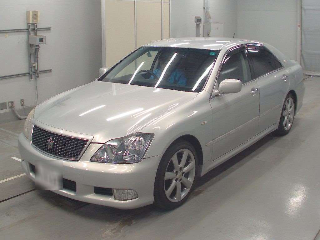 2007 Toyota Crown GRS184[0]