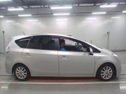 2011 Toyota Prius alpha