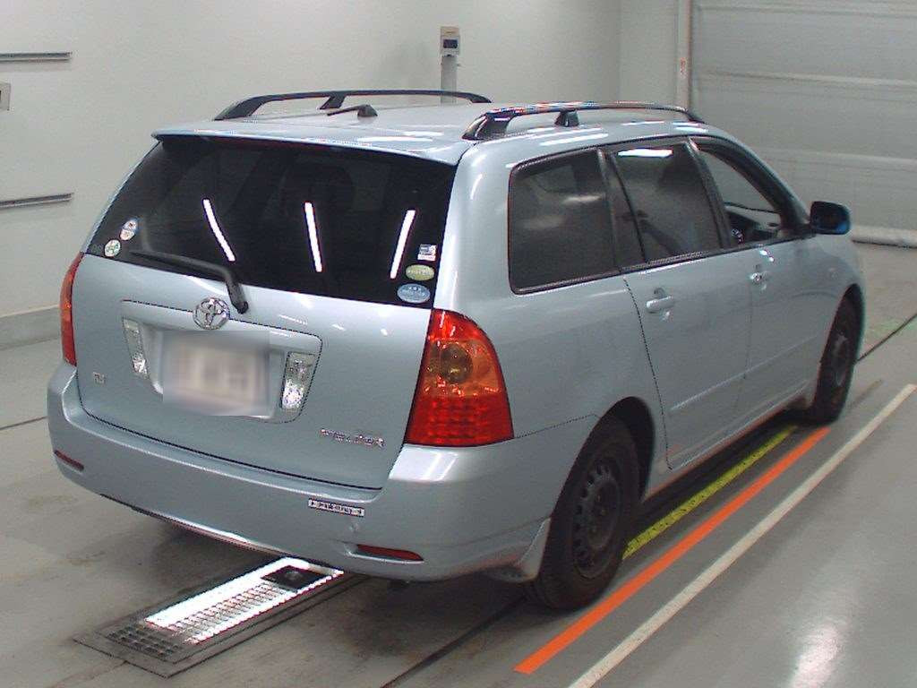 2004 Toyota Corolla Fielder ZZE122G[1]