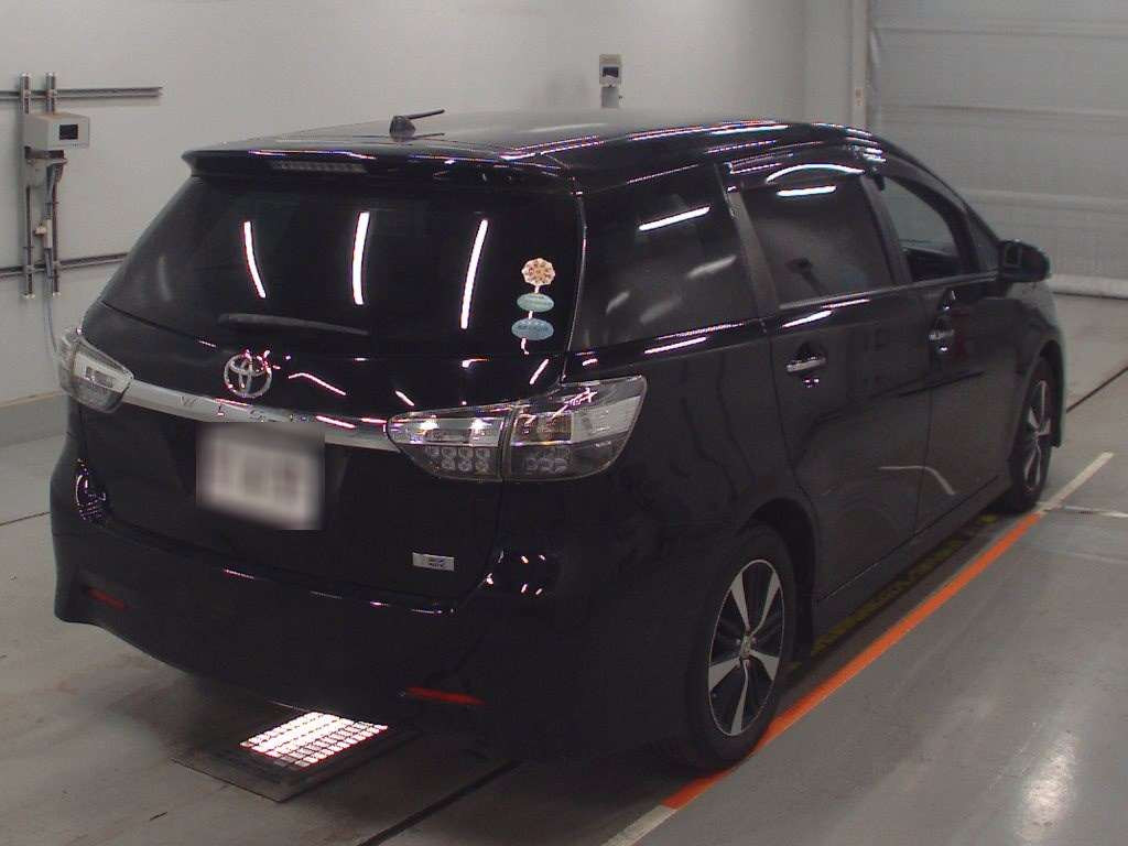 2016 Toyota Wish ZGE20W[1]