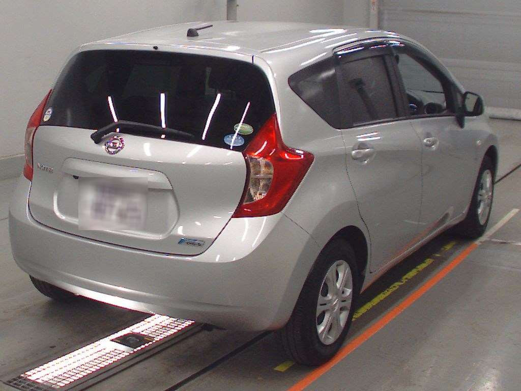 2013 Nissan Note E12[1]