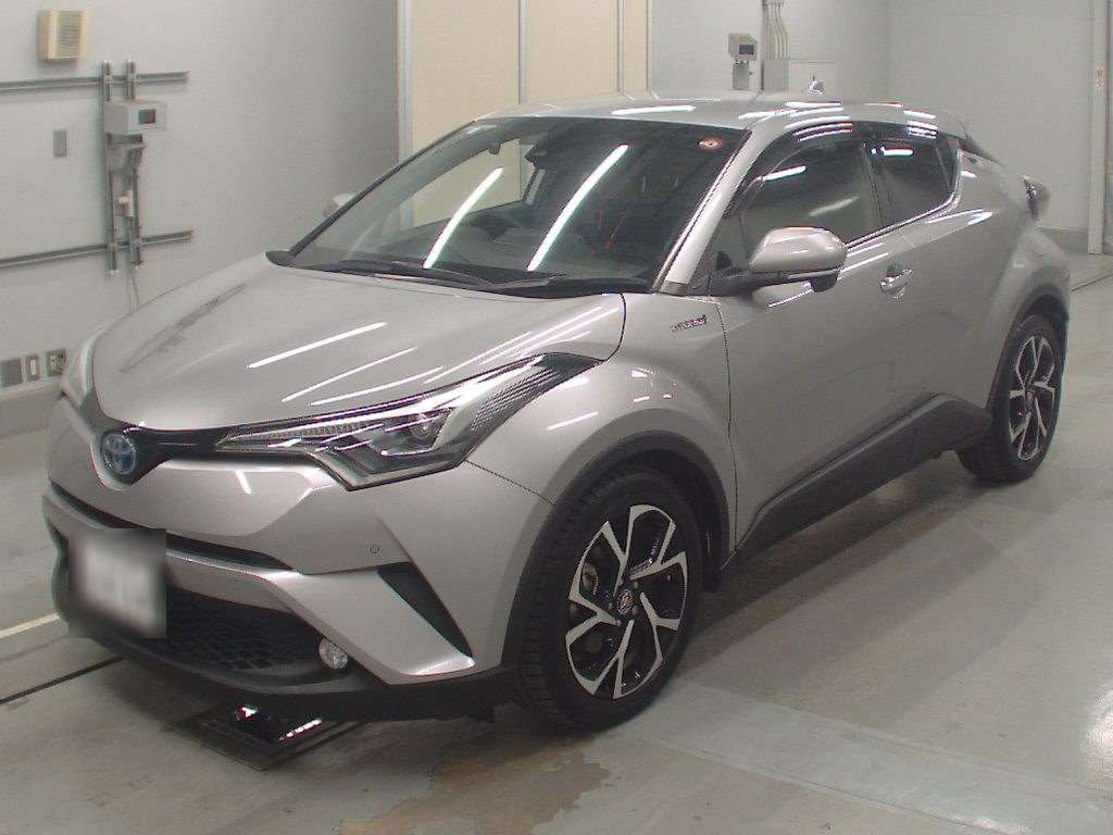 2018 Toyota C-HR ZYX10[0]