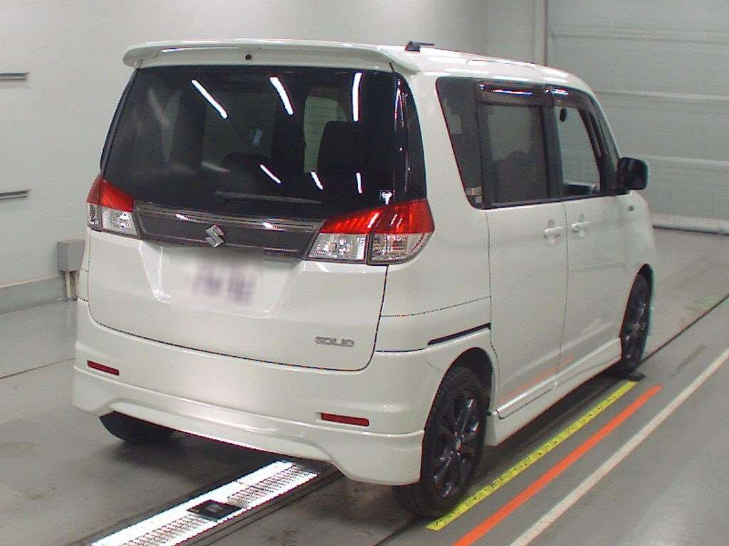 2013 Suzuki Solio MA15S[1]