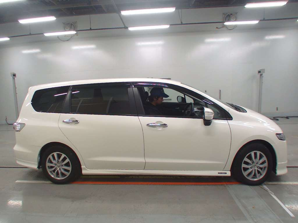 2011 Honda Odyssey RB3[2]