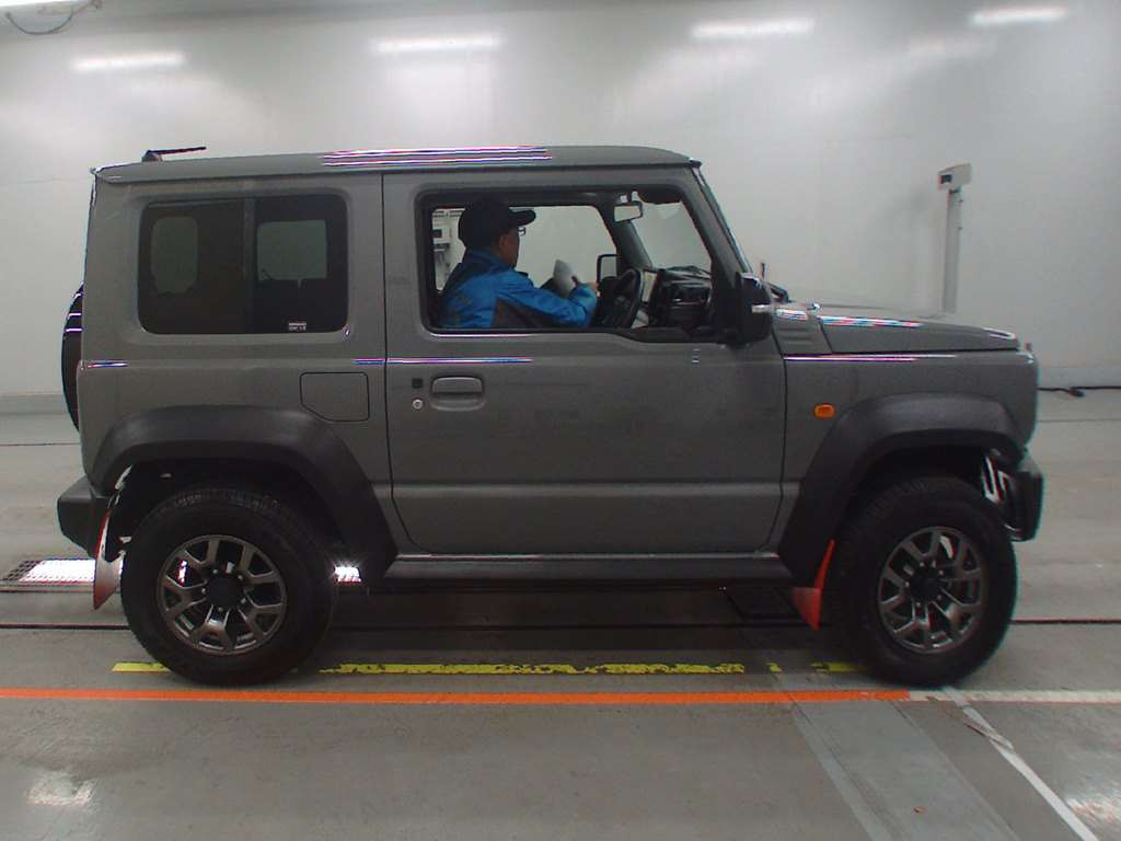 2021 Suzuki Jimny Sierra JB74W[2]