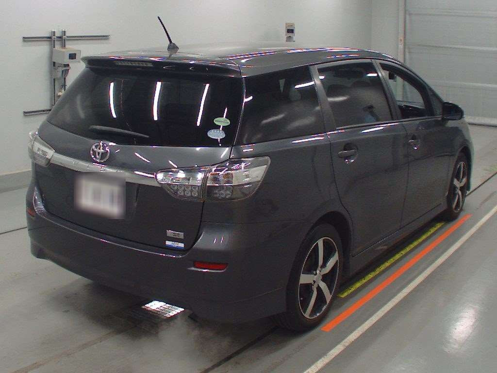 2012 Toyota Wish ZGE20G[1]