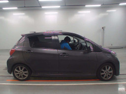 2012 Toyota Vitz