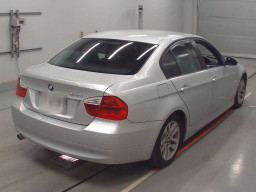 2005 BMW 3 Series