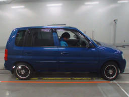 2002 Mazda Demio