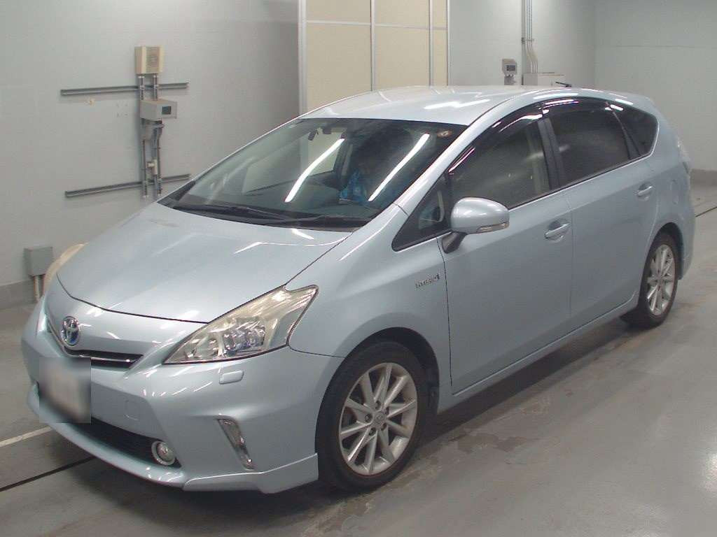 2012 Toyota Prius alpha ZVW41W[0]