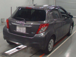 2011 Toyota Vitz