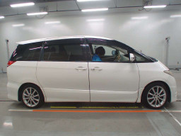 2007 Toyota Estima