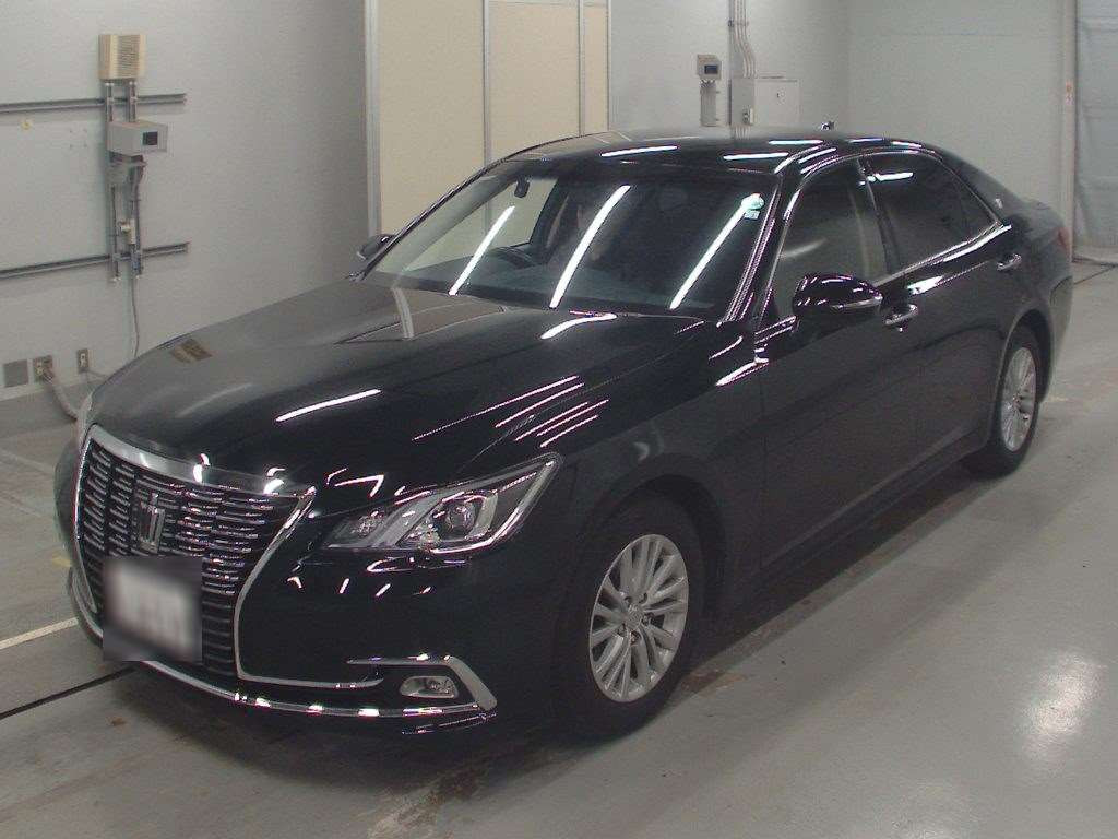 2016 Toyota Crown GRS210[0]