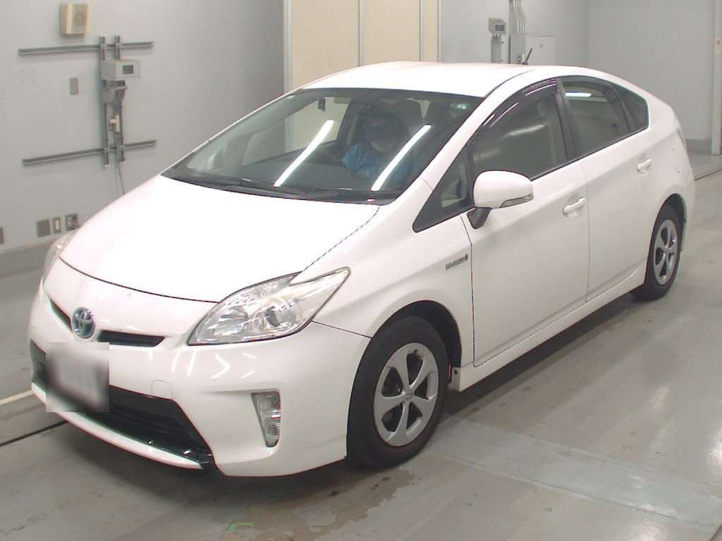 2015 Toyota Prius ZVW30[0]