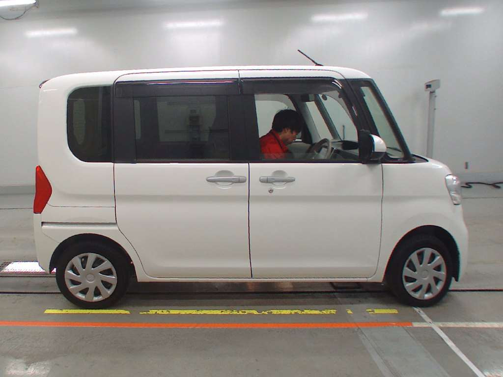 2018 Daihatsu Tanto LA600S[2]