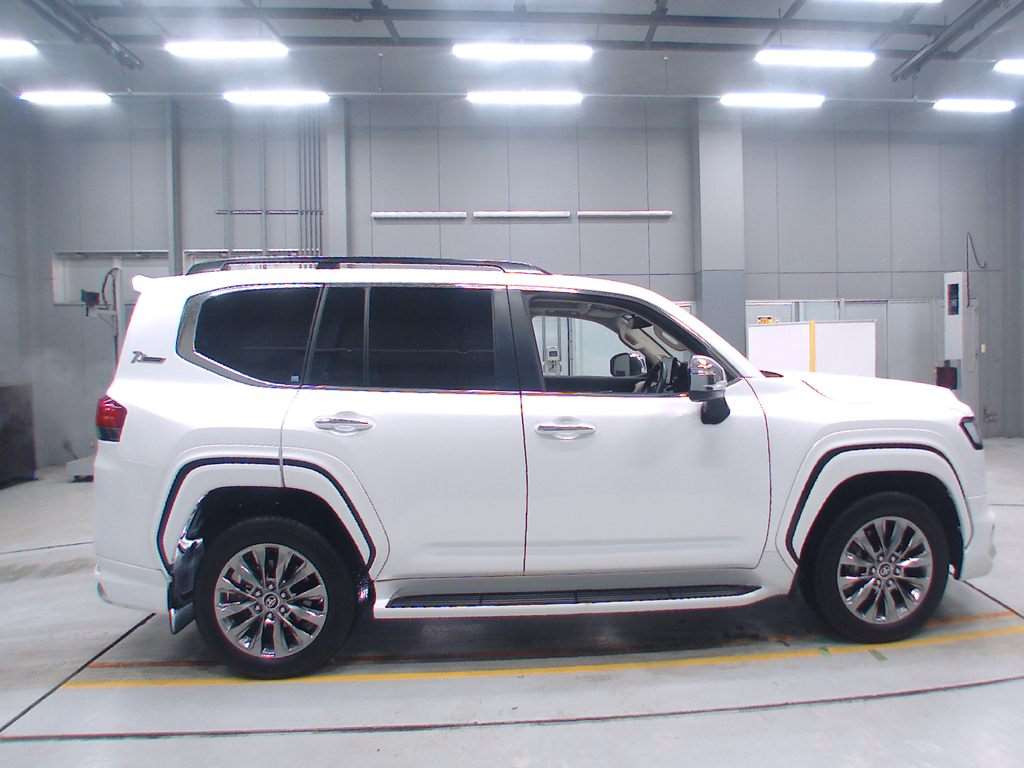 2022 Toyota Land Cruiser VJA300W[2]