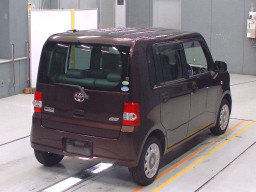 2013 Toyota Pixis Space