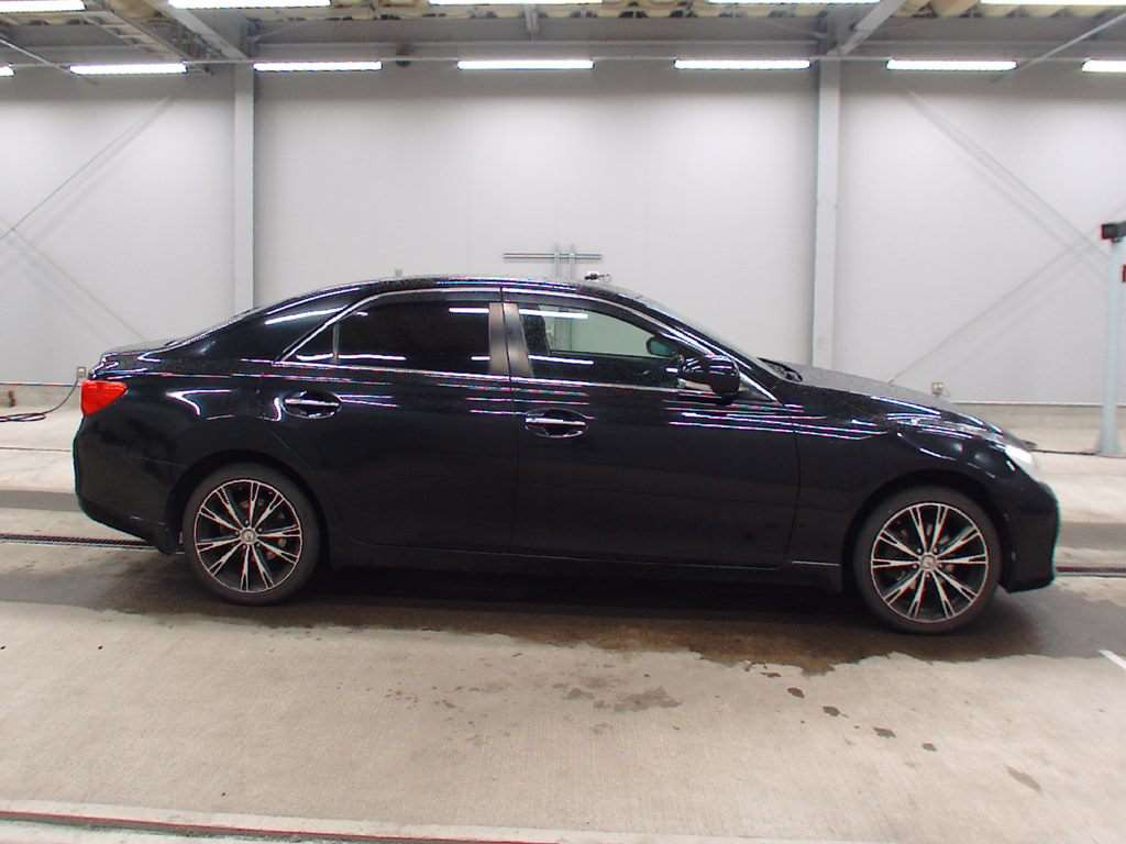 2011 Toyota Mark X GRX135[2]