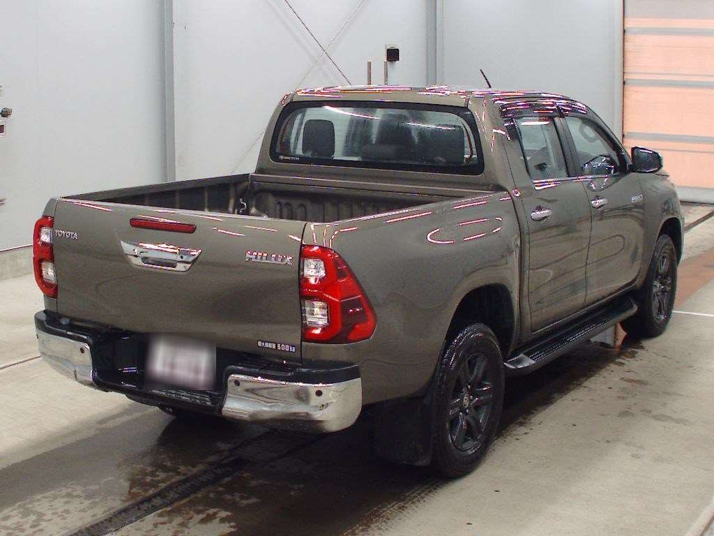 2021 Toyota Hilux GUN125[1]