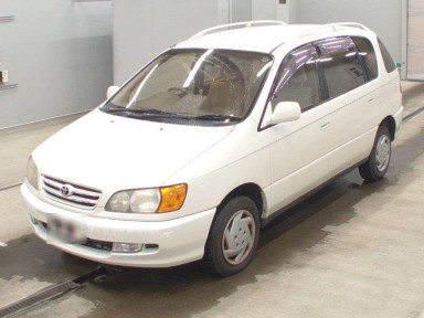 1999 Toyota Ipsum