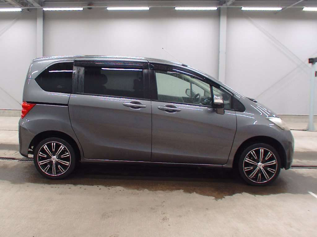 2008 Honda Freed GB4[2]