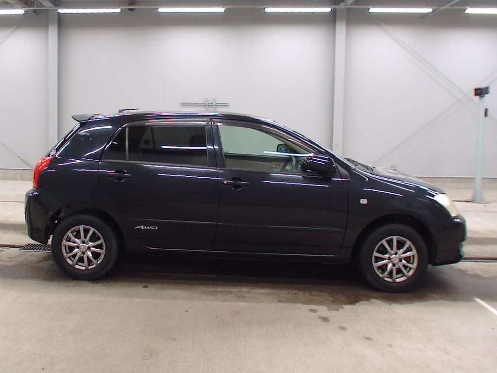 2005 Toyota Corolla Runx NZE124[2]