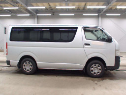 2006 Toyota Hiace Van