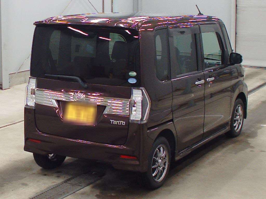 2017 Daihatsu Tanto Custom LA600S[1]