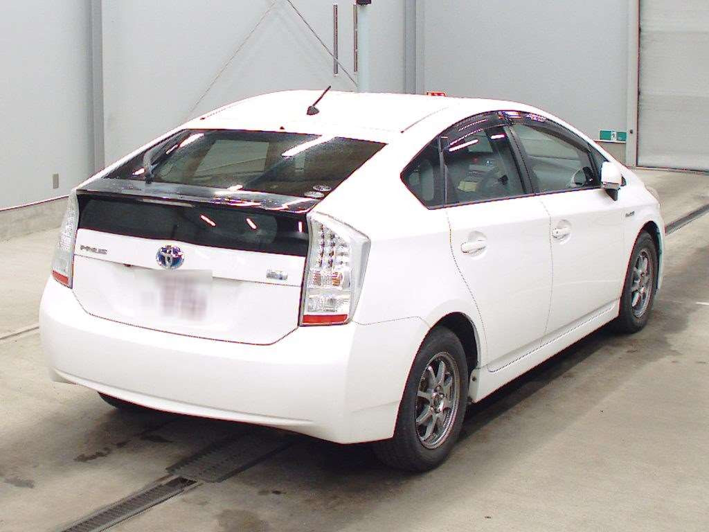 2009 Toyota Prius ZVW30[1]