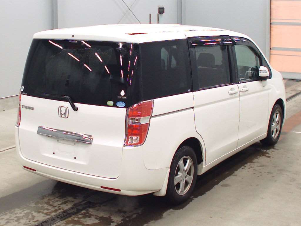 2010 Honda Step WGN RK2[1]