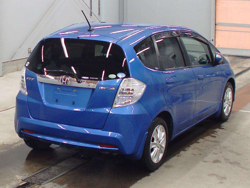 2011 Honda Fit Hybrid GP1[1]