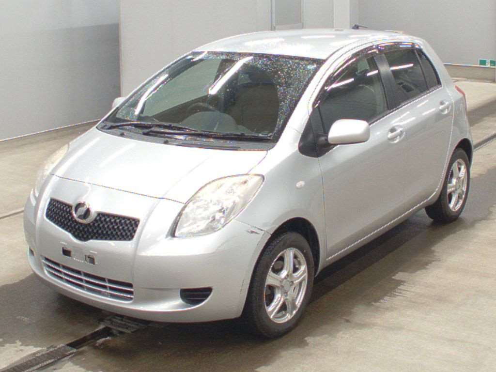 2005 Toyota Vitz NCP95[0]