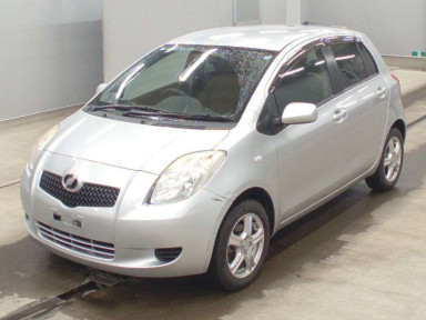 2005 Toyota Vitz