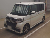 2018 Daihatsu Tanto Custom