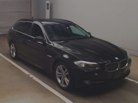 2012 BMW 5 Series XL20[2]