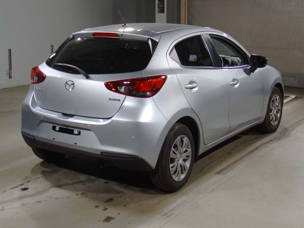 2020 Mazda Mazda2 DJLFS[1]