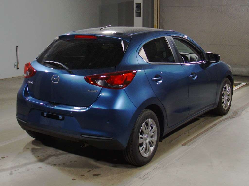 2020 Mazda Mazda2 DJLFS[1]